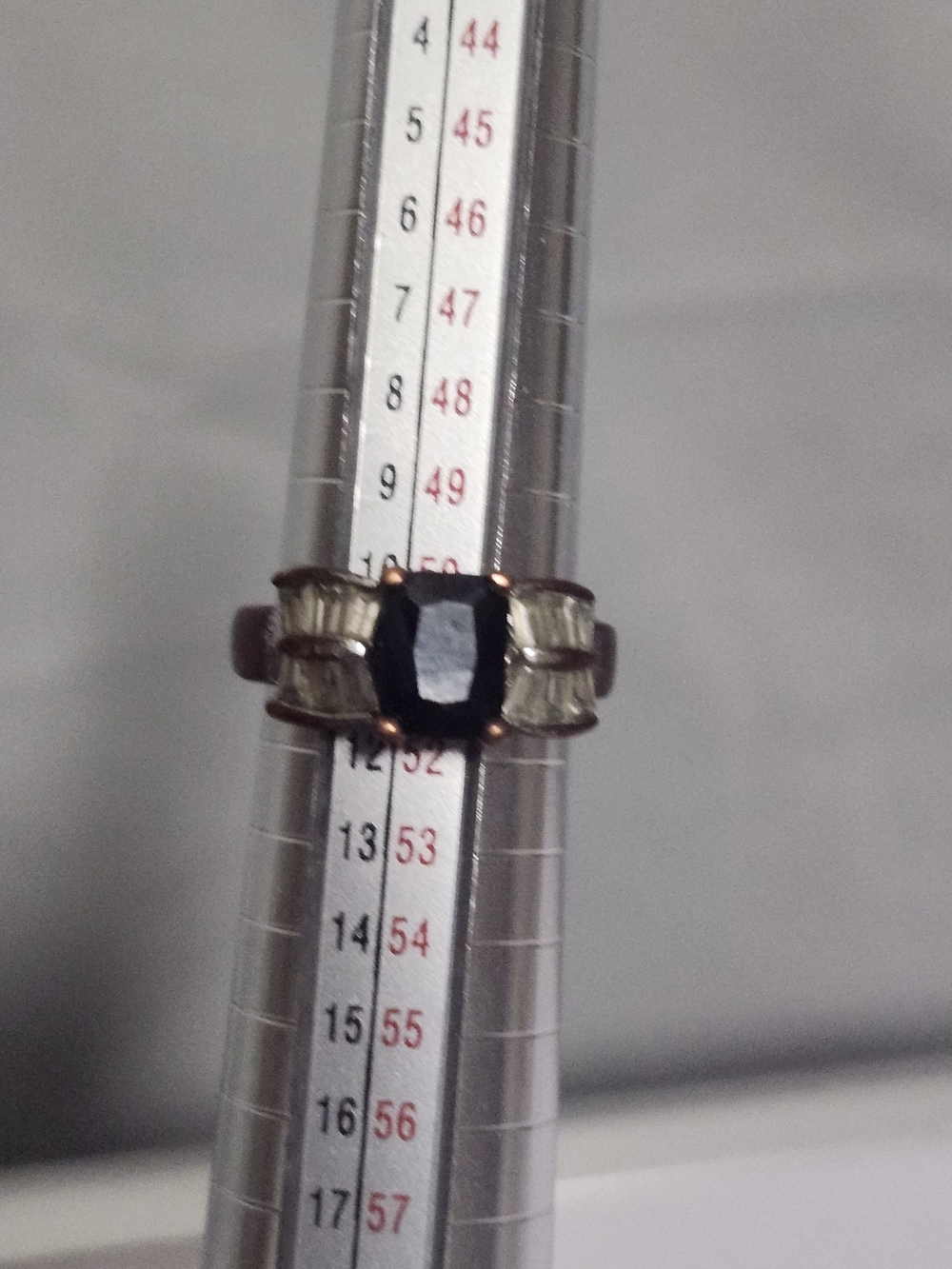 Vintage/Pre-owned Simple Metal Band Ring